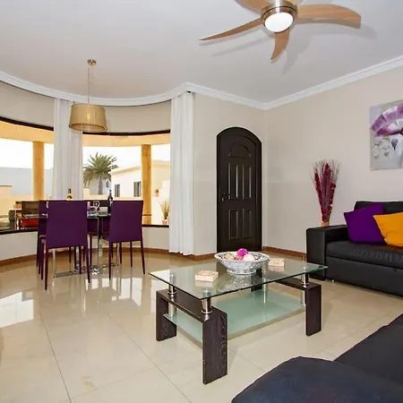 Appartamento Riviera Park 2b, 2 Bed Puerto del Carmen (Lanzarote)