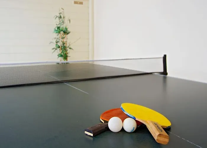 Riviera Park 2b, 2 Bed Daire *